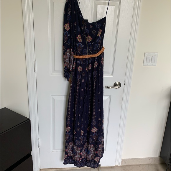 Spring dress - Picture 3 of 4